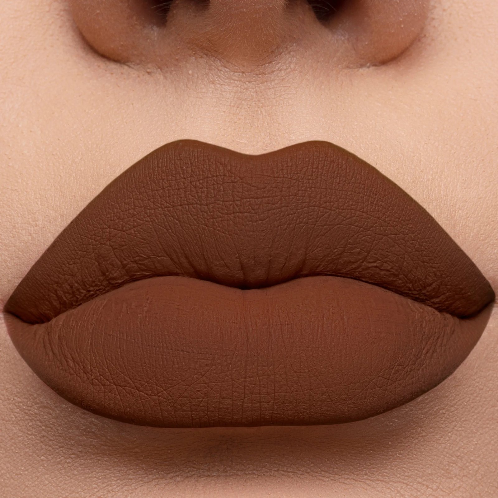 Batom líquido Ginger Glow - Model | Mari Maria Makeup - Image 4